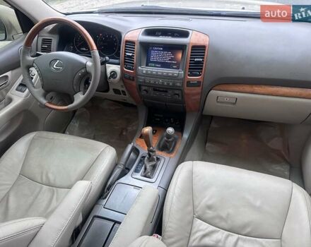 Бежевый Лексус ГХ, объемом двигателя 4.7 л и пробегом 181 тыс. км за 15999 $, фото 28 на Automoto.ua