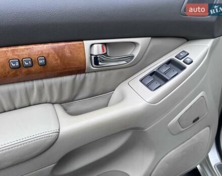 Бежевый Лексус ГХ, объемом двигателя 4.7 л и пробегом 181 тыс. км за 15999 $, фото 30 на Automoto.ua