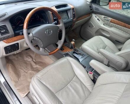 Бежевый Лексус ГХ, объемом двигателя 4.7 л и пробегом 181 тыс. км за 15999 $, фото 18 на Automoto.ua