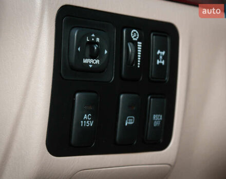 Бежевий Лексус ГХ, об'ємом двигуна 4.7 л та пробігом 203 тис. км за 18500 $, фото 33 на Automoto.ua