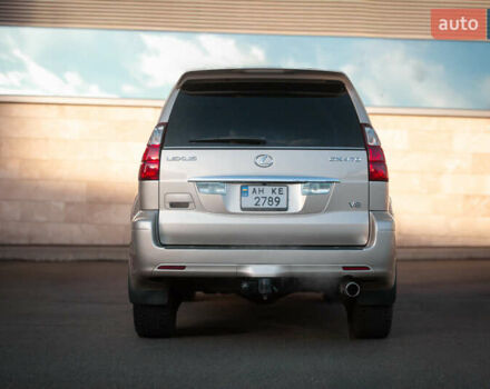 Бежевий Лексус ГХ, об'ємом двигуна 4.7 л та пробігом 203 тис. км за 18500 $, фото 4 на Automoto.ua