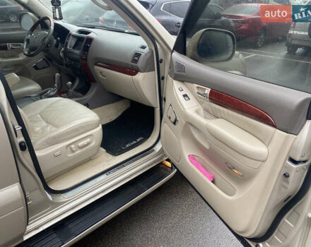 Лексус ГХ 2008 в Броварах на Automoto.ua Бежевый Лексус ГХ, объемом двигателя 4.7 л и пробегом 138 тыс. км за 26000 $, фото 13 на Automoto.ua