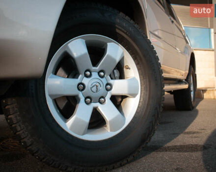 Бежевий Лексус ГХ, об'ємом двигуна 4.7 л та пробігом 203 тис. км за 18500 $, фото 8 на Automoto.ua