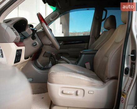 Бежевий Лексус ГХ, об'ємом двигуна 4.7 л та пробігом 203 тис. км за 18500 $, фото 10 на Automoto.ua