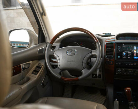 Бежевий Лексус ГХ, об'ємом двигуна 4.7 л та пробігом 203 тис. км за 18500 $, фото 16 на Automoto.ua