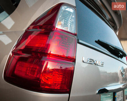 Бежевий Лексус ГХ, об'ємом двигуна 4.7 л та пробігом 203 тис. км за 18500 $, фото 52 на Automoto.ua