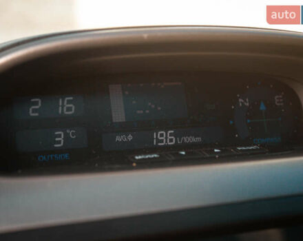 Бежевий Лексус ГХ, об'ємом двигуна 4.7 л та пробігом 203 тис. км за 18500 $, фото 21 на Automoto.ua