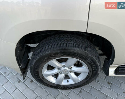 Лексус ГХ 2010 у Золочів на Automoto.ua Бежевий Лексус ГХ, об'ємом двигуна 4.61 л та пробігом 269 тис. км за 19200 $, фото 14 на Automoto.ua