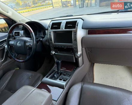 Лексус ГХ 2010 у Золочів на Automoto.ua Бежевий Лексус ГХ, об'ємом двигуна 4.61 л та пробігом 269 тис. км за 19200 $, фото 34 на Automoto.ua