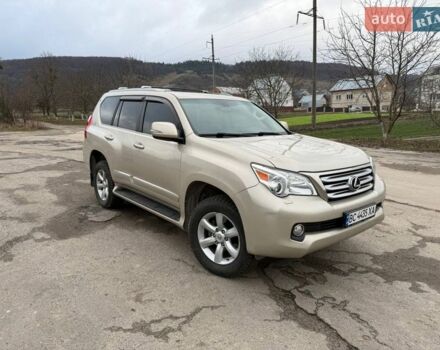 Бежевый Лексус ГХ, объемом двигателя 4.6 л и пробегом 268 тыс. км за 19999 $, фото 1 на Automoto.ua