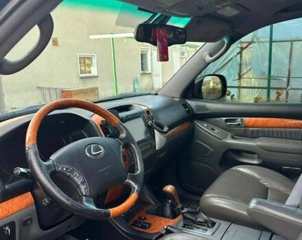 Чорний Лексус ГХ, об'ємом двигуна 4.7 л та пробігом 297 тис. км за 15400 $, фото 5 на Automoto.ua