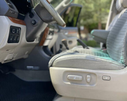 Черный Лексус ГХ, объемом двигателя 4.7 л и пробегом 200 тыс. км за 13500 $, фото 22 на Automoto.ua