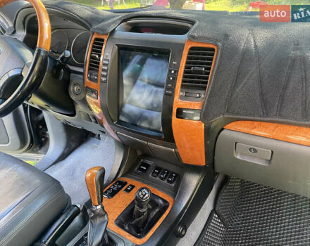 Черный Лексус ГХ, объемом двигателя 4.7 л и пробегом 248 тыс. км за 12999 $, фото 6 на Automoto.ua