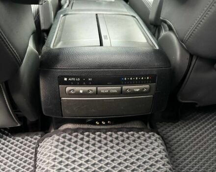 Чорний Лексус ГХ, об'ємом двигуна 4.7 л та пробігом 284 тис. км за 14500 $, фото 10 на Automoto.ua