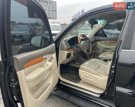 Чорний Лексус ГХ, об'ємом двигуна 4.7 л та пробігом 260 тис. км за 12900 $, фото 18 на Automoto.ua