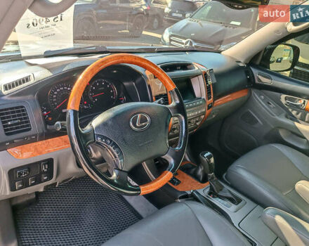 Черный Лексус ГХ, объемом двигателя 4.7 л и пробегом 250 тыс. км за 15440 $, фото 22 на Automoto.ua