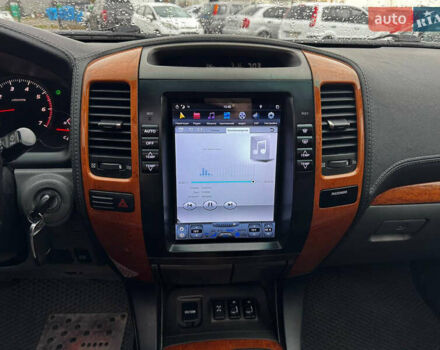 Черный Лексус ГХ, объемом двигателя 4.7 л и пробегом 284 тыс. км за 13999 $, фото 13 на Automoto.ua