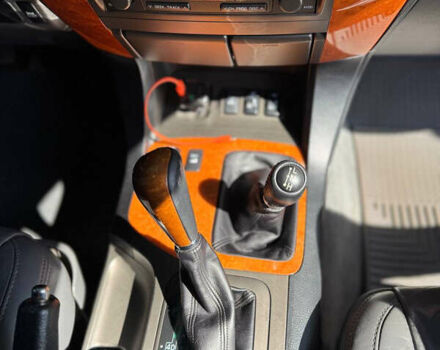 Черный Лексус ГХ, объемом двигателя 4.66 л и пробегом 245 тыс. км за 14200 $, фото 13 на Automoto.ua