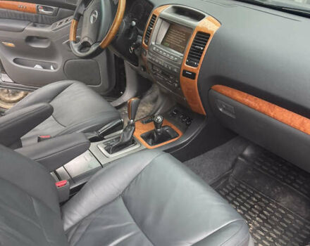 Черный Лексус ГХ, объемом двигателя 4.66 л и пробегом 237 тыс. км за 16200 $, фото 29 на Automoto.ua