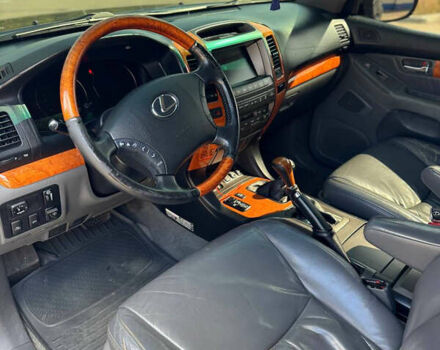 Черный Лексус ГХ, объемом двигателя 4.66 л и пробегом 245 тыс. км за 14200 $, фото 9 на Automoto.ua