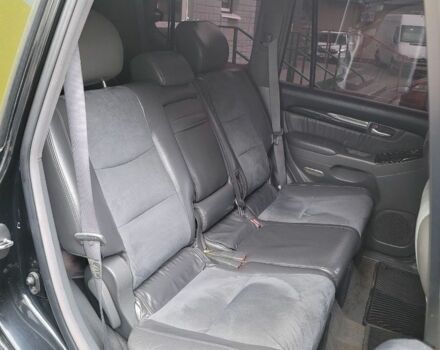 Черный Лексус ГХ, объемом двигателя 4.7 л и пробегом 271 тыс. км за 15000 $, фото 5 на Automoto.ua