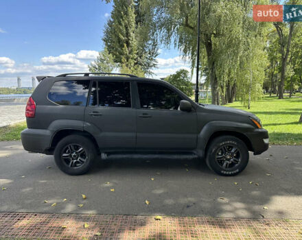 Черный Лексус ГХ, объемом двигателя 4.7 л и пробегом 275 тыс. км за 10950 $, фото 4 на Automoto.ua