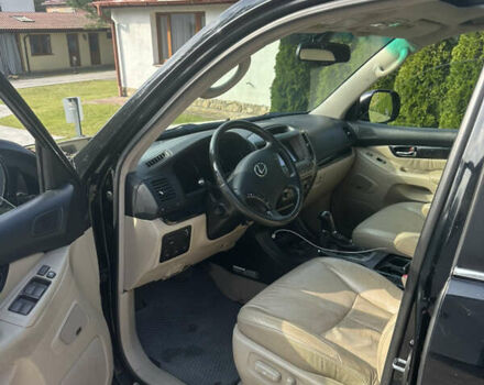 Лексус ГХ 2005 у Львові на Automoto.ua Чорний Лексус ГХ, об'ємом двигуна 4.66 л та пробігом 363 тис. км за 13500 $, фото 11 на Automoto.ua