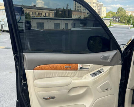 Черный Лексус ГХ, объемом двигателя 4.66 л и пробегом 227 тыс. км за 14699 $, фото 13 на Automoto.ua