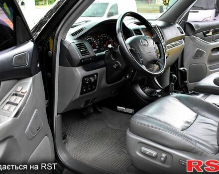 Черный Лексус ГХ, объемом двигателя 4.7 л и пробегом 323 тыс. км за 13400 $, фото 5 на Automoto.ua