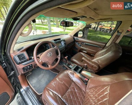 Черный Лексус ГХ, объемом двигателя 4.7 л и пробегом 275 тыс. км за 10950 $, фото 18 на Automoto.ua