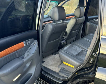 Чорний Лексус ГХ, об'ємом двигуна 4.66 л та пробігом 260 тис. км за 14700 $, фото 10 на Automoto.ua