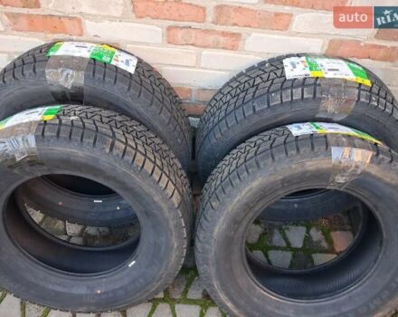 Черный Лексус ГХ, объемом двигателя 4.7 л и пробегом 318 тыс. км за 17500 $, фото 10 на Automoto.ua