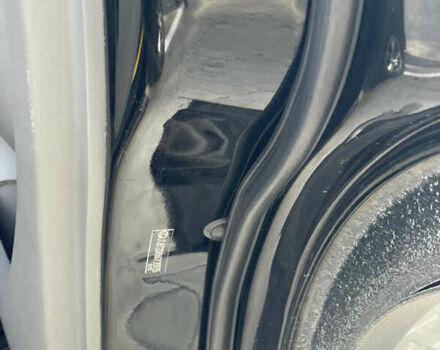 Черный Лексус ГХ, объемом двигателя 4.7 л и пробегом 318 тыс. км за 15950 $, фото 22 на Automoto.ua