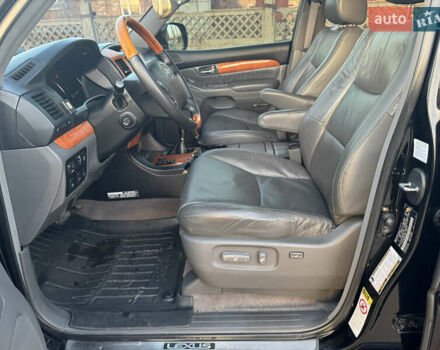 Чорний Лексус ГХ, об'ємом двигуна 4.66 л та пробігом 322 тис. км за 15200 $, фото 16 на Automoto.ua