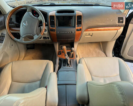 Черный Лексус ГХ, объемом двигателя 4.66 л и пробегом 328 тыс. км за 13650 $, фото 10 на Automoto.ua