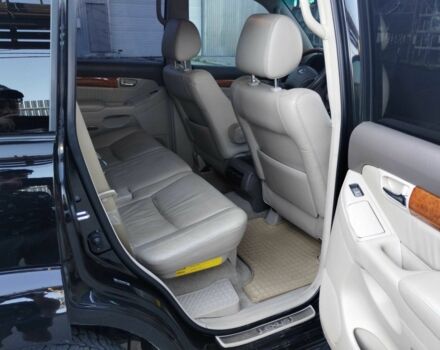 Черный Лексус ГХ, объемом двигателя 4.7 л и пробегом 200 тыс. км за 14500 $, фото 13 на Automoto.ua