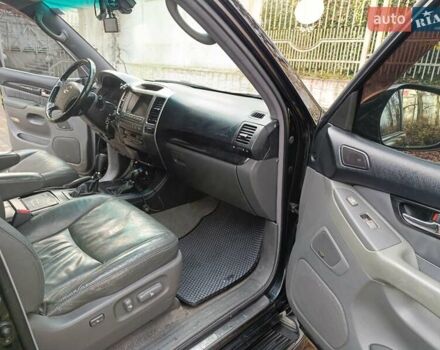 Чорний Лексус ГХ, об'ємом двигуна 4.7 л та пробігом 270 тис. км за 13500 $, фото 12 на Automoto.ua