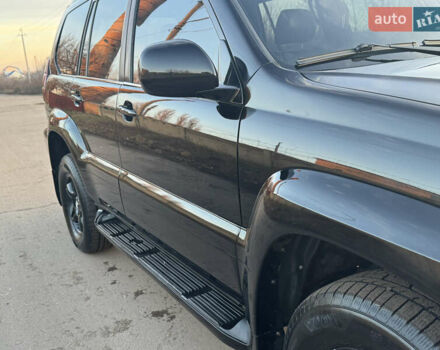 Чорний Лексус ГХ, об'ємом двигуна 4.66 л та пробігом 322 тис. км за 15200 $, фото 13 на Automoto.ua