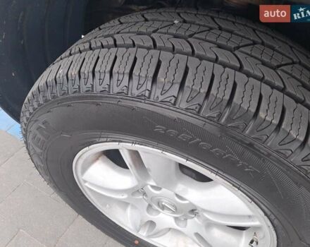 Черный Лексус ГХ, объемом двигателя 4.7 л и пробегом 318 тыс. км за 17500 $, фото 7 на Automoto.ua