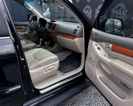 Лексус ГХ 2006 у Києві на Automoto.ua Чорний Лексус ГХ, об'ємом двигуна 4.7 л та пробігом 197 тис. км за 13500 $, фото 6 на Automoto.ua