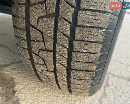 Чорний Лексус ГХ, об'ємом двигуна 4.66 л та пробігом 322 тис. км за 15200 $, фото 10 на Automoto.ua