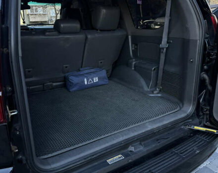 Черный Лексус ГХ, объемом двигателя 4.7 л и пробегом 300 тыс. км за 13999 $, фото 10 на Automoto.ua