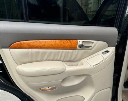 Чорний Лексус ГХ, об'ємом двигуна 4.67 л та пробігом 166 тис. км за 16900 $, фото 18 на Automoto.ua