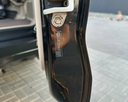 Черный Лексус ГХ, объемом двигателя 4.7 л и пробегом 229 тыс. км за 18500 $, фото 33 на Automoto.ua