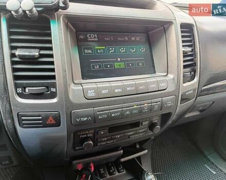 Чорний Лексус ГХ, об'ємом двигуна 4.7 л та пробігом 270 тис. км за 13500 $, фото 11 на Automoto.ua