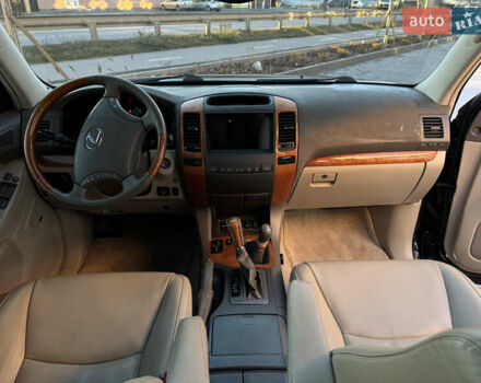 Черный Лексус ГХ, объемом двигателя 4.66 л и пробегом 328 тыс. км за 13650 $, фото 9 на Automoto.ua