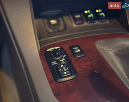 Лексус ГХ 2007 у Сарнах на Automoto.ua Чорний Лексус ГХ, об'ємом двигуна 4.7 л та пробігом 323 тис. км за 15999 $, фото 35 на Automoto.ua