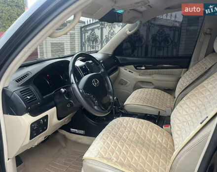 Чорний Лексус ГХ, об'ємом двигуна 4.7 л та пробігом 222 тис. км за 16500 $, фото 10 на Automoto.ua