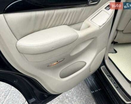 Черный Лексус ГХ, объемом двигателя 4.7 л и пробегом 367 тыс. км за 16499 $, фото 37 на Automoto.ua