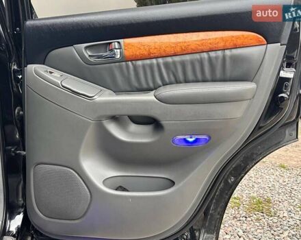 Черный Лексус ГХ, объемом двигателя 4.66 л и пробегом 367 тыс. км за 19000 $, фото 30 на Automoto.ua